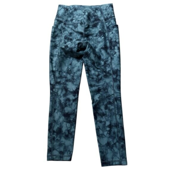 Athleta Salutation Stash Pocket Printed 7/8 Leggings Size Small - Picture 2 of 7